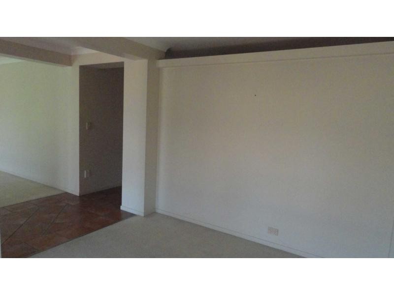 6 Earls Court, Calamvale QLD 4116