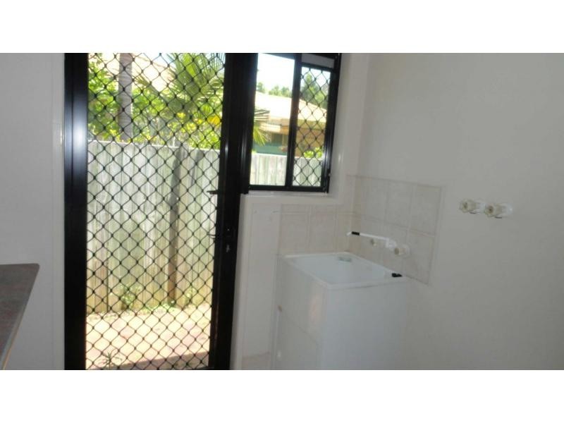 6 Earls Court, Calamvale QLD 4116