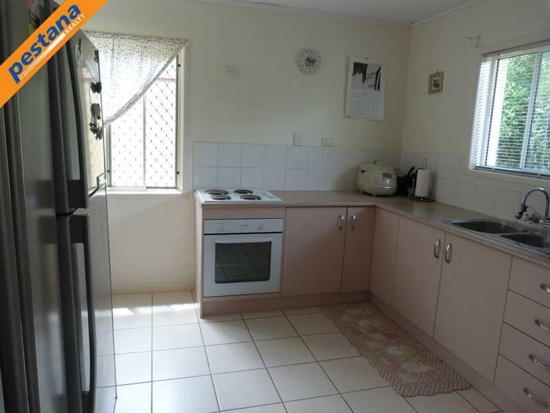 28 Southgate Drive, Woodridge QLD 4114