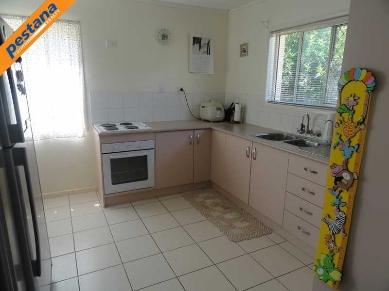 28 Southgate Drive, Woodridge QLD 4114