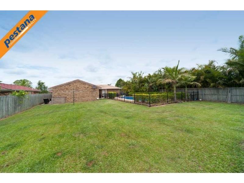 24 Elbe Place, Meadowbrook QLD 4131