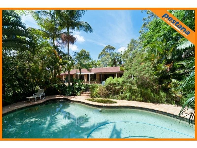 144 Dennis Road, Springwood QLD 4127