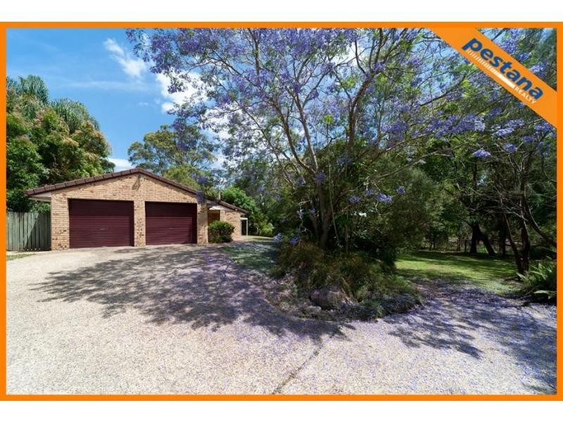 144 Dennis Road, Springwood QLD 4127