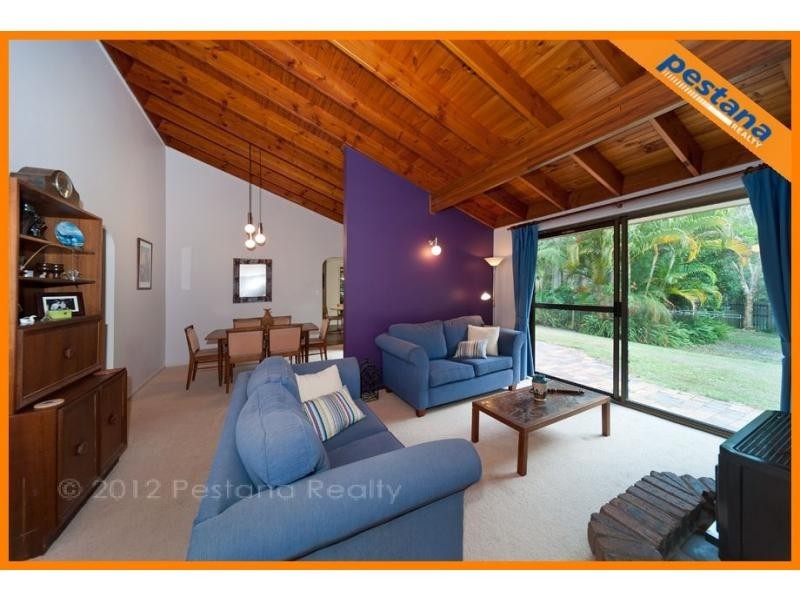 144 Dennis Road, Springwood QLD 4127