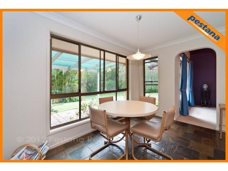 144 Dennis Road, Springwood QLD 4127