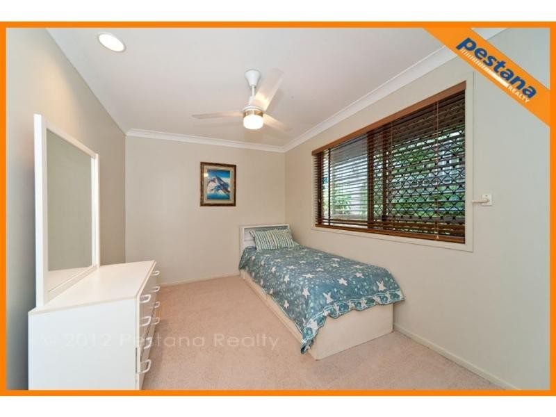 144 Dennis Road, Springwood QLD 4127