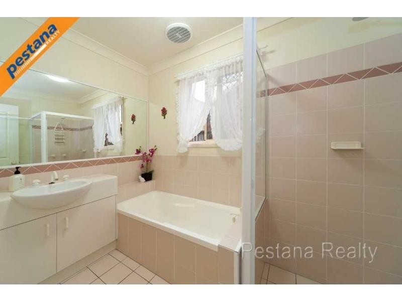 36 Kawana Crescent, Cornubia QLD 4130