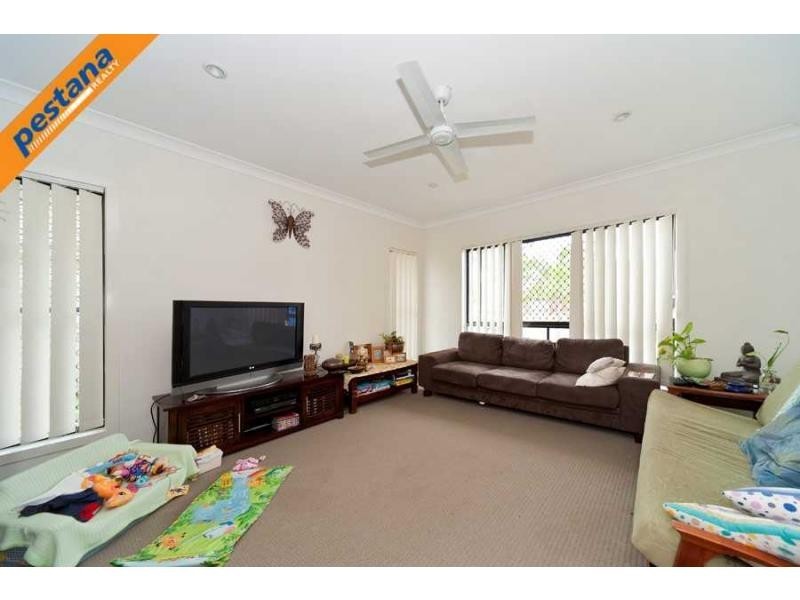 27 Easy Street, Loganholme QLD 4129