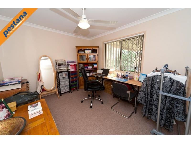 19 Fairway Drive, Meadowbrook QLD 4131