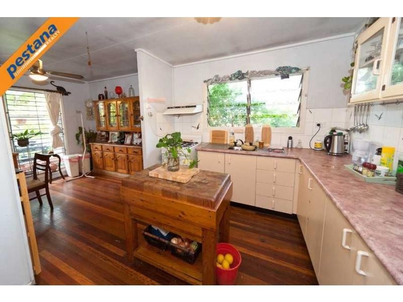 30 Reading Street, Logan Central QLD 4114