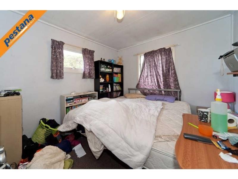 30 Reading Street, Logan Central QLD 4114