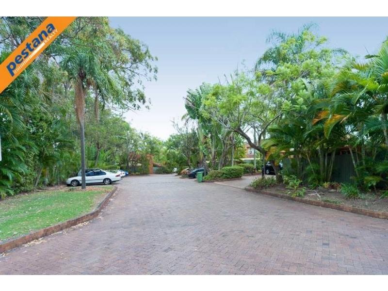 34/111 Barbaralla Drive, Springwood QLD 4127