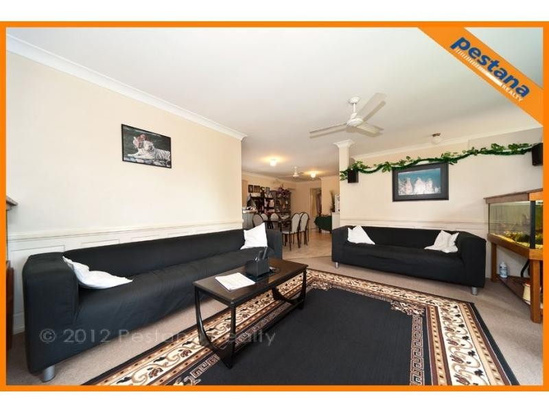 20 Elbe Place, Meadowbrook QLD 4131