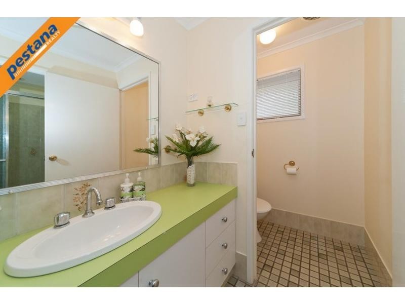 320 Springwood Road, Springwood QLD 4127