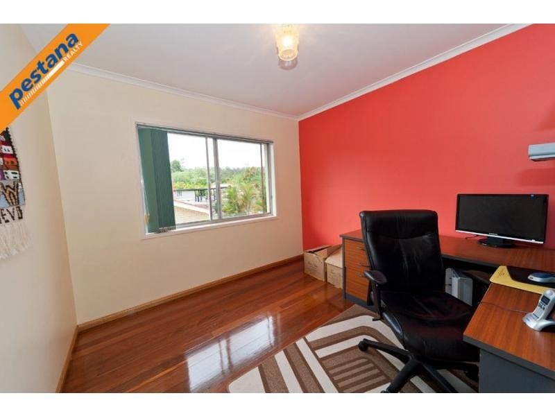 1 Raquel Avenue, Springwood QLD 4127