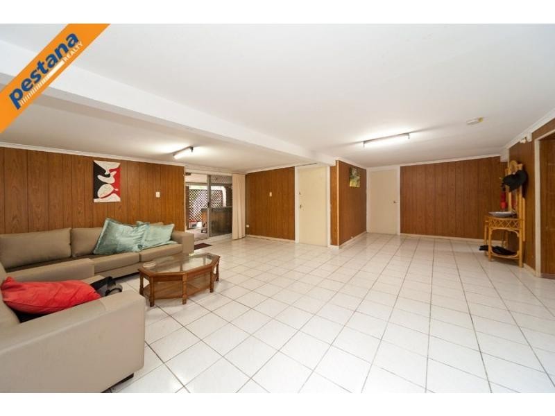 51 Smith Road, Woodridge QLD 4114