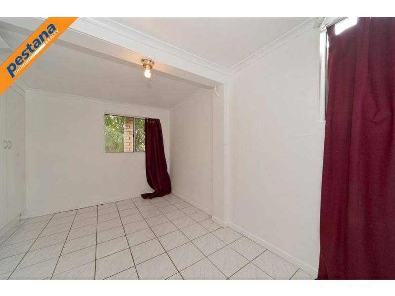 51 Smith Road, Woodridge QLD 4114
