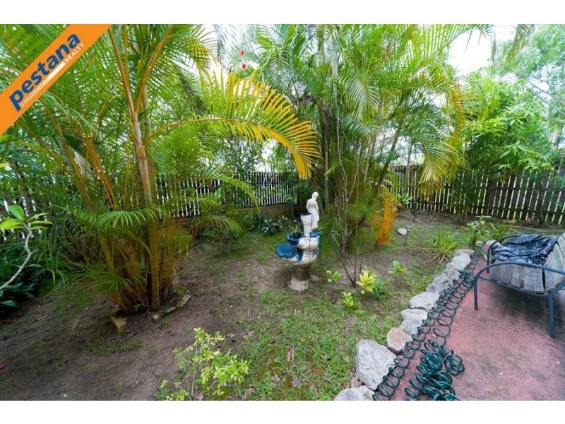 51 Smith Road, Woodridge QLD 4114