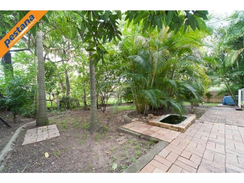 51 Smith Road, Woodridge QLD 4114