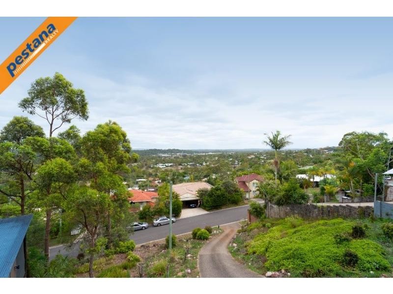 23 Innes Crescent, Cornubia QLD 4130