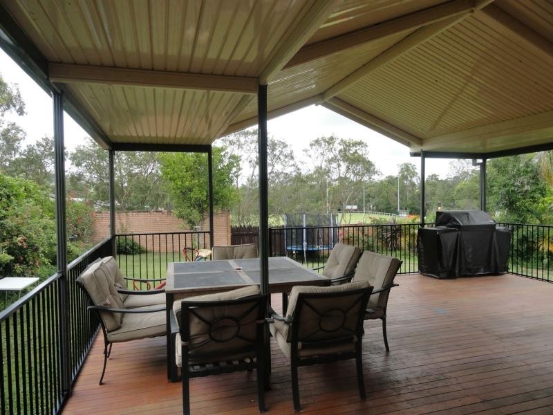 19 Eloise Avenue, Springwood QLD 4127