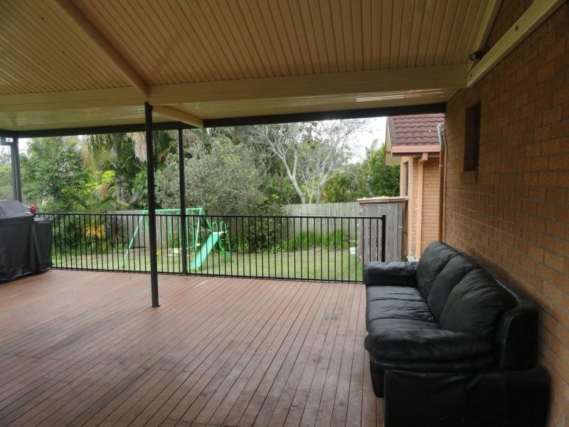19 Eloise Avenue, Springwood QLD 4127