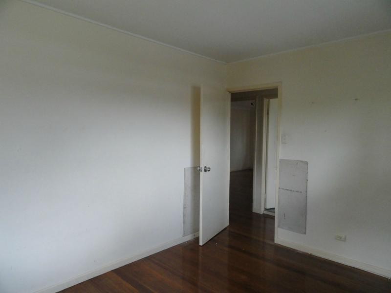 15 Daffodil Street, Logan Central QLD 4114