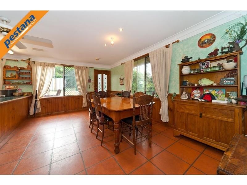 31 Raelene Terrace, Springwood QLD 4127