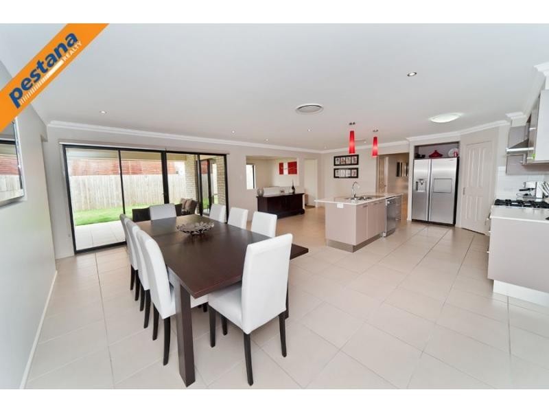 8 Jagfed Road, Underwood QLD 4119