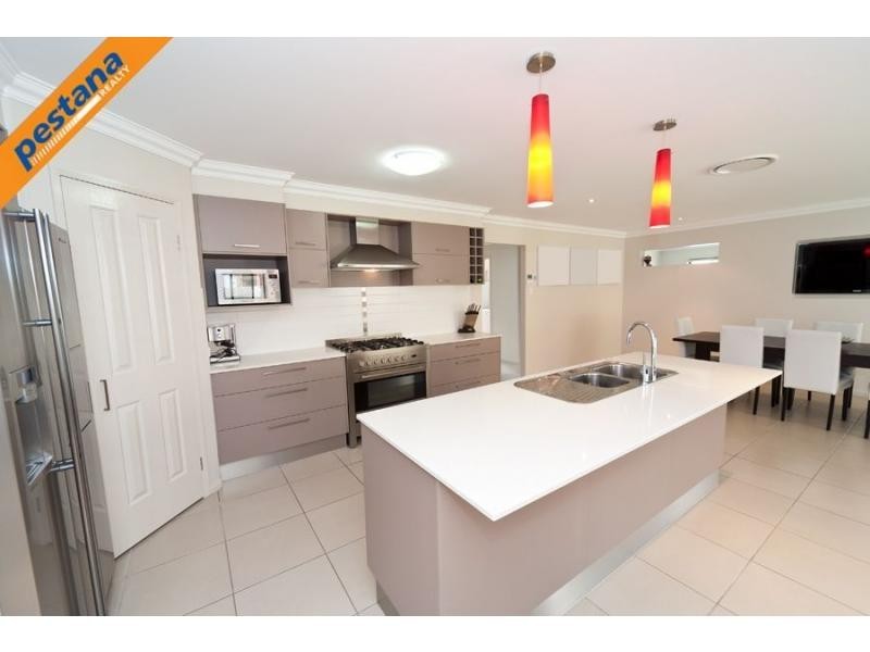 8 Jagfed Road, Underwood QLD 4119