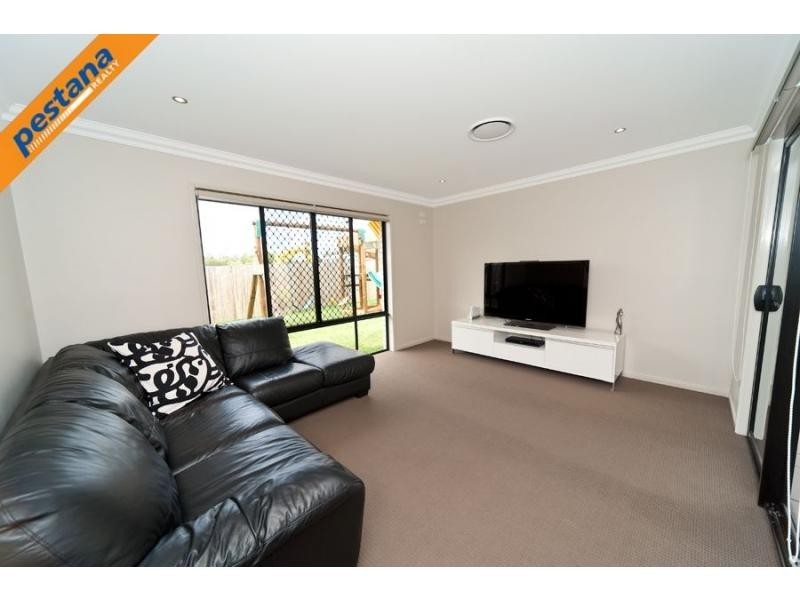 8 Jagfed Road, Underwood QLD 4119