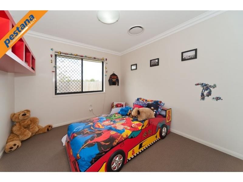 8 Jagfed Road, Underwood QLD 4119