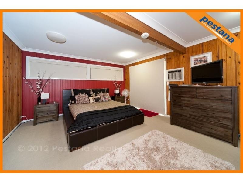 34 Esma Street, Rochedale South QLD 4123