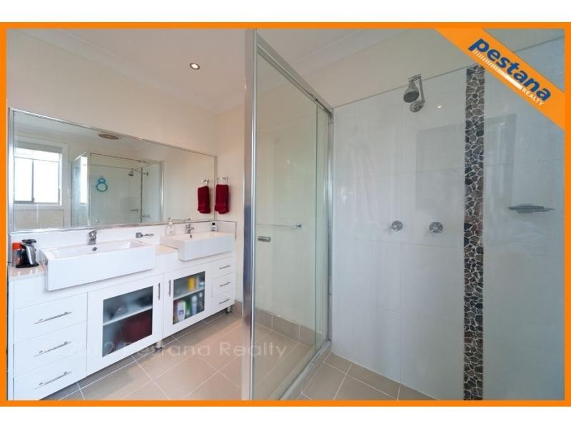 34 Esma Street, Rochedale South QLD 4123