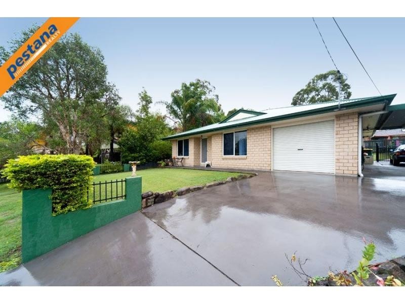 8 Emperor Court, Kingston QLD 4114