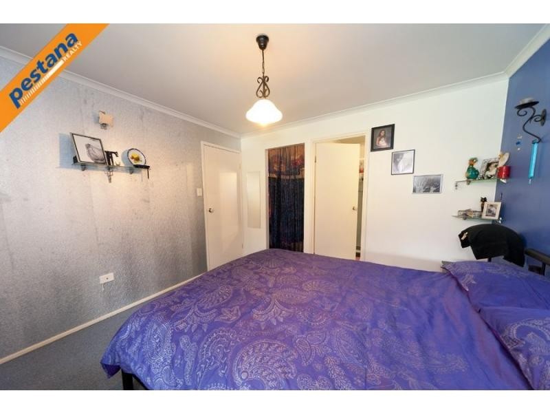 8 Emperor Court, Kingston QLD 4114