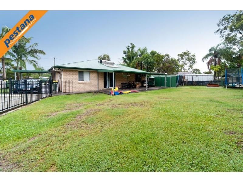 8 Emperor Court, Kingston QLD 4114