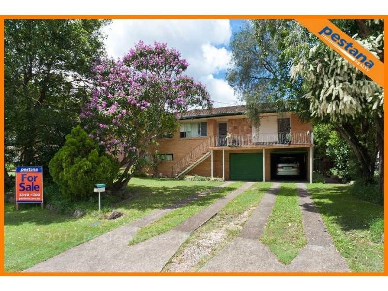 11 Laurinda Crescent, Springwood QLD 4127