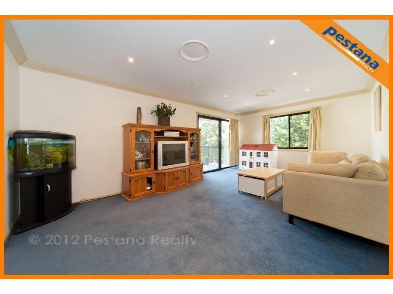 27 Torview Street, Rochedale South QLD 4123