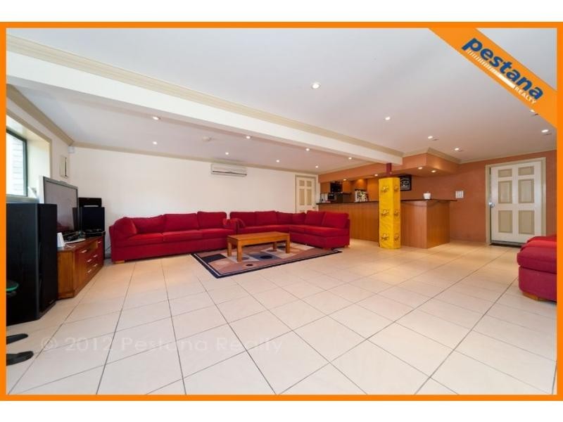 27 Torview Street, Rochedale South QLD 4123