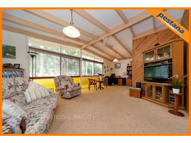 18 Roseash Street, Logan Central QLD 4114