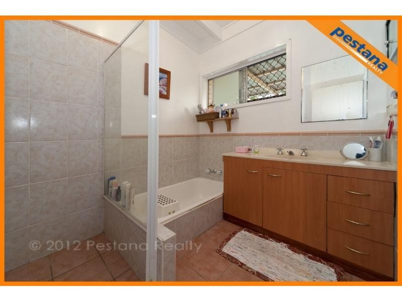 18 Roseash Street, Logan Central QLD 4114