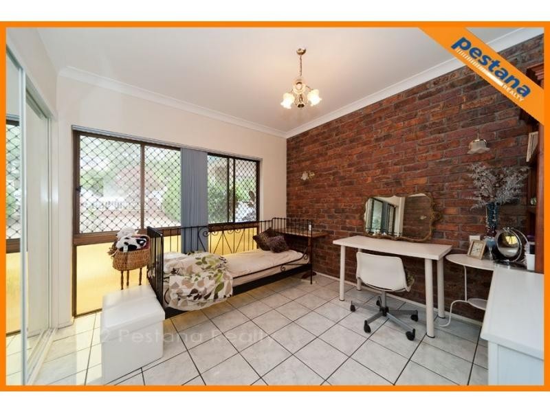 21 Antares Avenue, Kingston QLD 4114