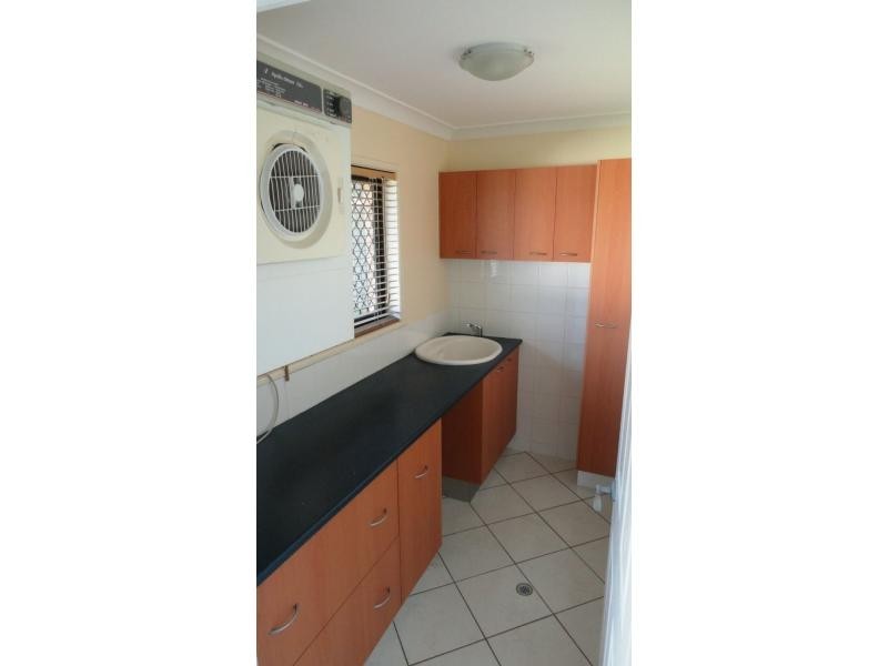 10 Petringa Crescent, Springwood QLD 4127