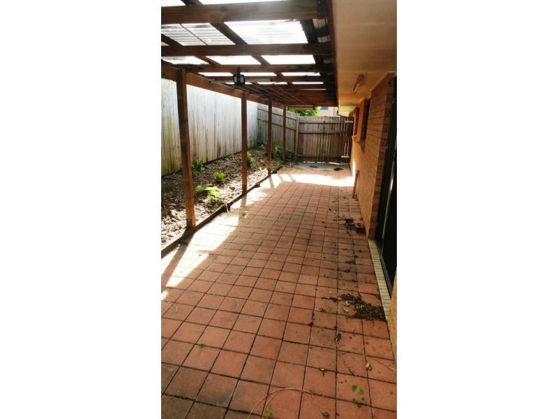 10 Petringa Crescent, Springwood QLD 4127