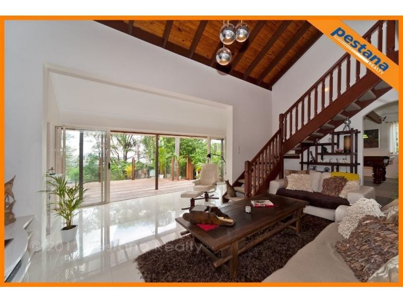 3 Lockleys Crescent, Rochedale South QLD 4123