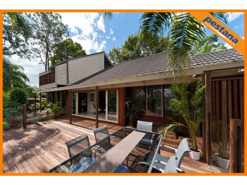 3 Lockleys Crescent, Rochedale South QLD 4123