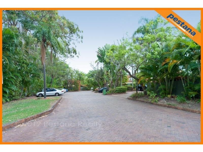 34/111 Barbaralla Drive, Springwood QLD 4127