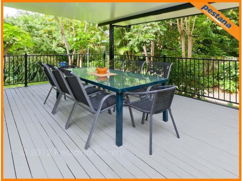 20 Ewinga Street, Kingston QLD 4114