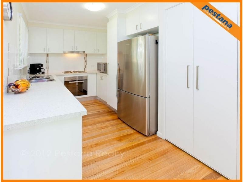 20 Ewinga Street, Kingston QLD 4114